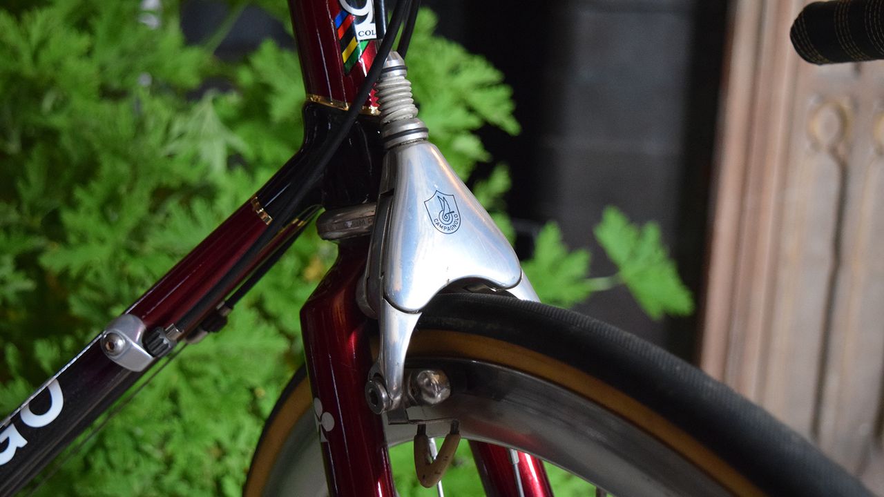 Campagnolo Delta brakes that look great, but perform badly