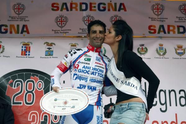 Put 'er there: Alberto Loddo (Androni-Giocattoli)