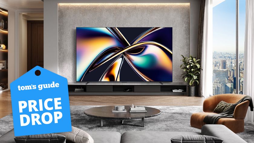 Hisense U8QG with price drop tag