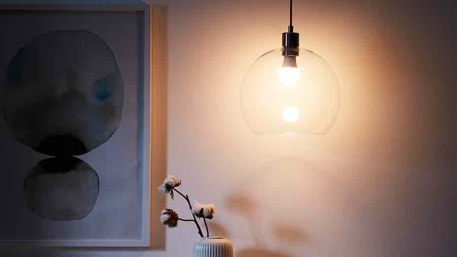 Ikea's smart lights now offer one of Philips Hue's most compelling features