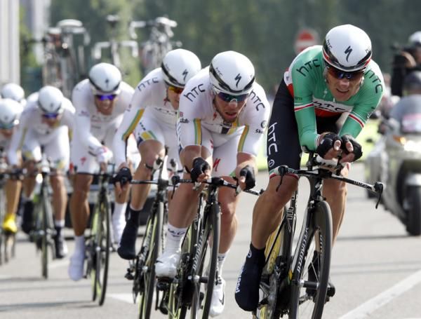Marco Pinotti leads his HTC-Highroad teammates