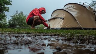 how to pitch a tent in the rain: tent pitch in rain