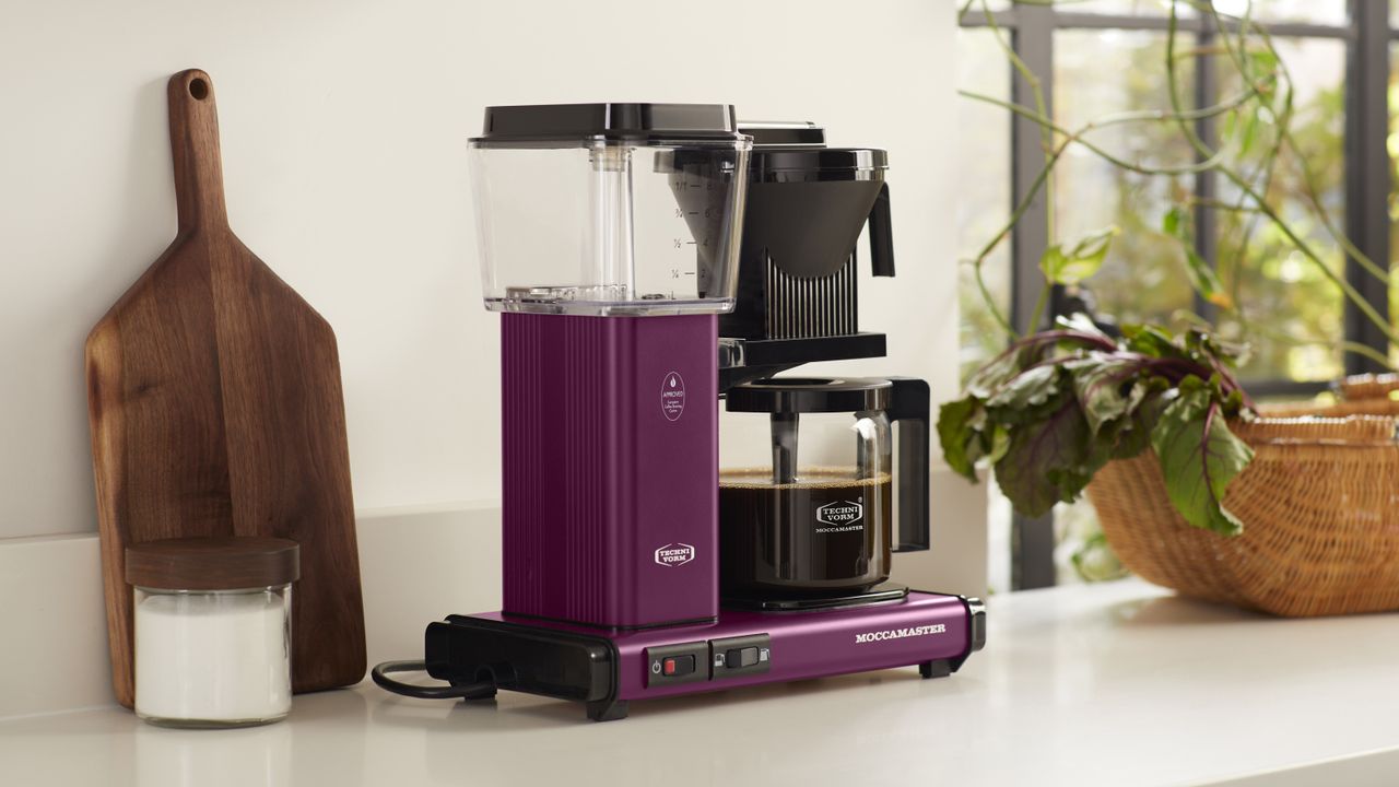 Best colors for kitchen appliances - a purple KitchenAid X Moccamaster collaboration