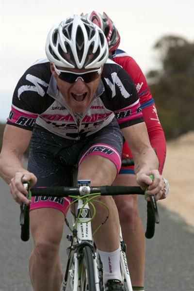 Gordon McCauley (Hyster-Total Rush) is never too far from the front of the race and he was at it again on stage eleven when he broke free with Mitchell Pearson (Virgin Blue/RBS Morgans).