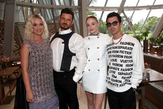 paris, france july 05 l r katy perry, orlando bloom, sophie turner and joe jonas attend louis vuitton parfum hosts dinner at fondation louis vuitton on july 05, 2021 in paris, france photo by bertrand rindoff petroffgetty images for louis vuitton