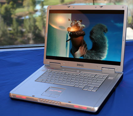 Dell's new XPS M1710 gaming note has a Blu-Ray drive.
