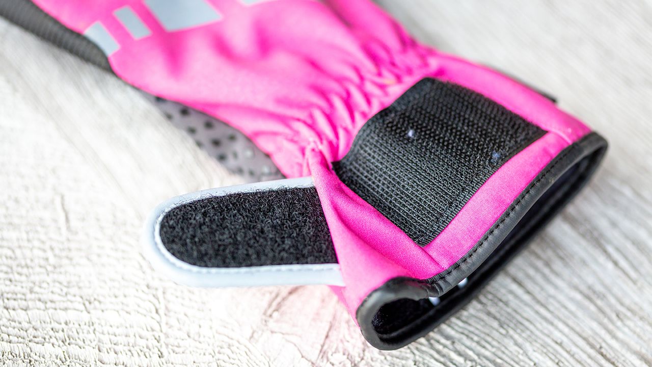 Hy5 Reflective waterproof multipurpose gloves review