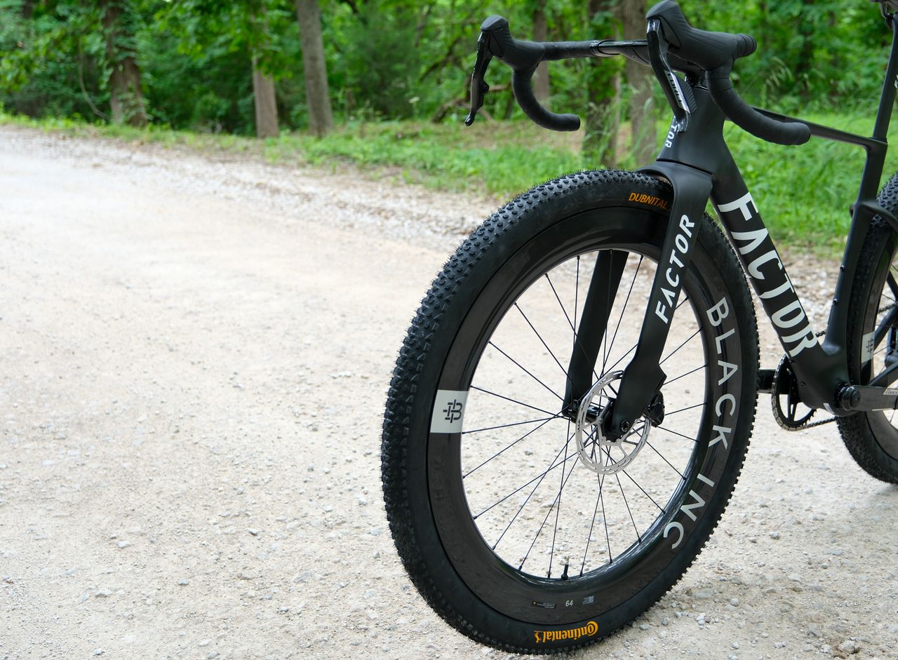 Unnamed Factor prototype gravel bike seen at Unbound Gravel 2026