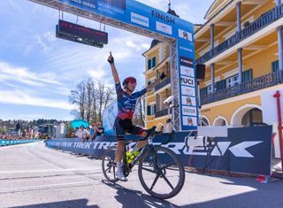 Austrian Sebastian Schönberger wins elite men's division of Wörthersee Gravel Race 2024 on home soil