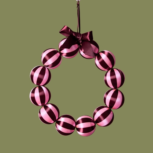 Anthropologie, Stripe Wreath