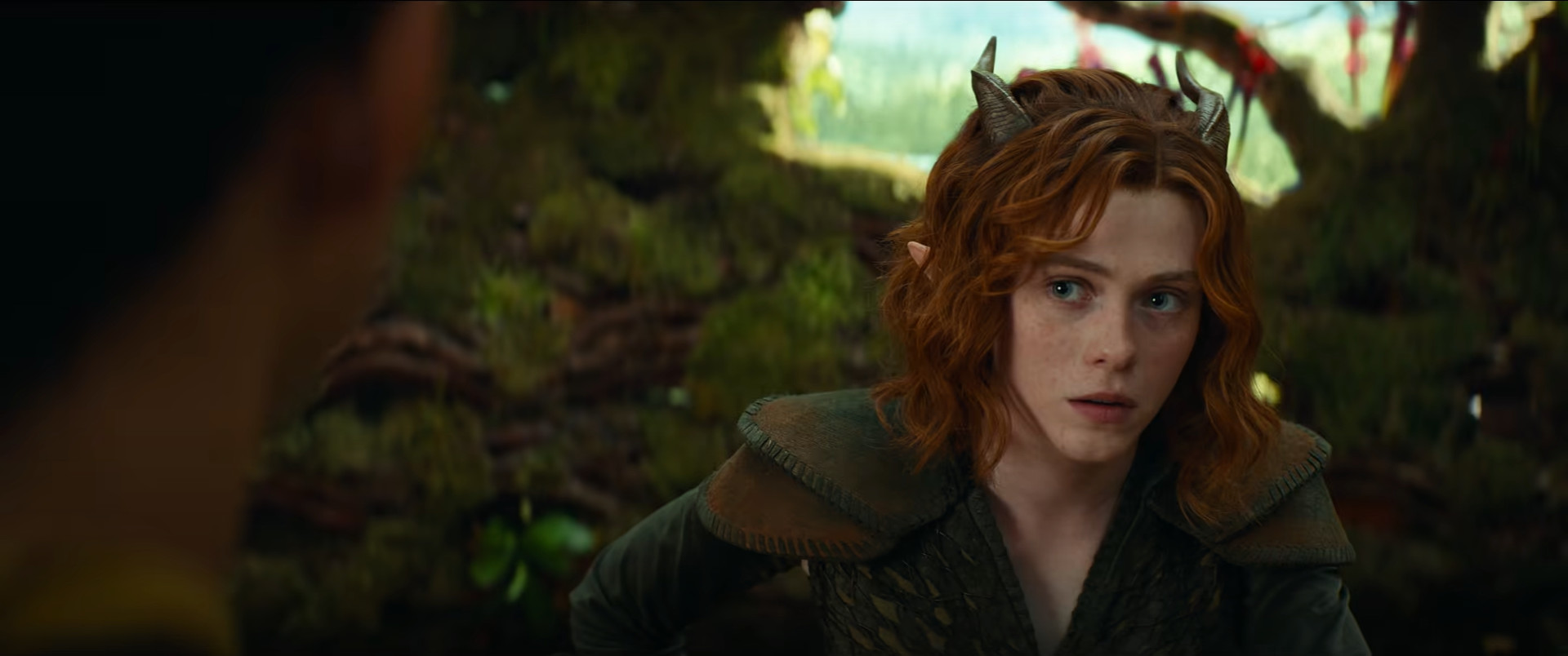 Doric ist eine Tiefling-Druidin und Gestaltwandlerin