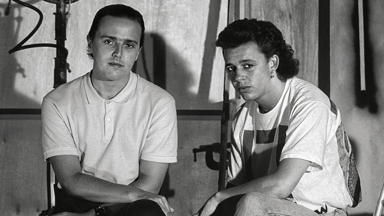 Portrait of English Pop musicians Curt Smith (left) and Roland Orzabal, of the group Tears For Fears, Los Angeles, California, 1985. (Photo by John Kisch Archive/Getty Images)