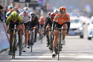 Amy Pieters and Annemiek Van Vleuten finish Tour of Flanders