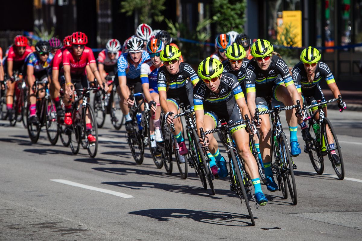 TIBCO stays on the front early in the race
