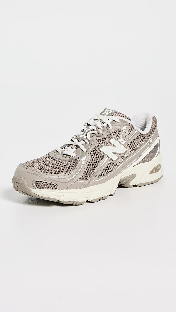 New Balance 740 Sneakers