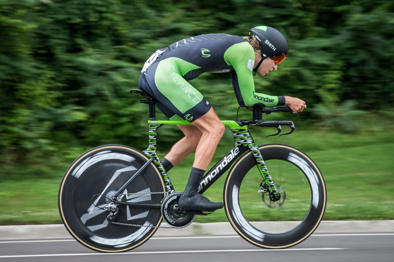 Kyle Murphy (Cylance) putting in a strong ride for sixth place.