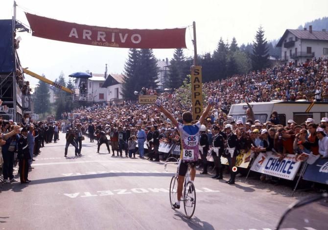 The view from behind winner Johan van der Velde in 1987