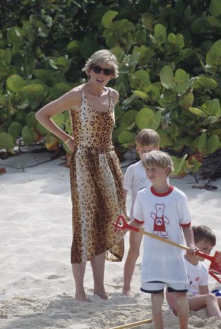 Princess Diana was known to favour the loud leopard print