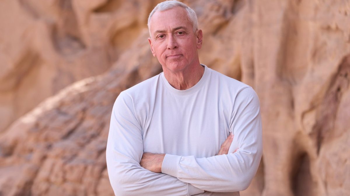 Dr. Drew Pinsky in Special Forces: World&#039;s Toughest Test on Fox