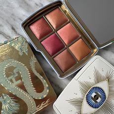 Hourglass unlocked ambient lighting palettes 2024