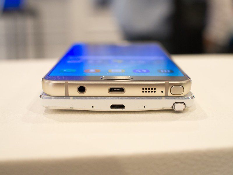 Samsung Galaxy Note 5 and Note 4