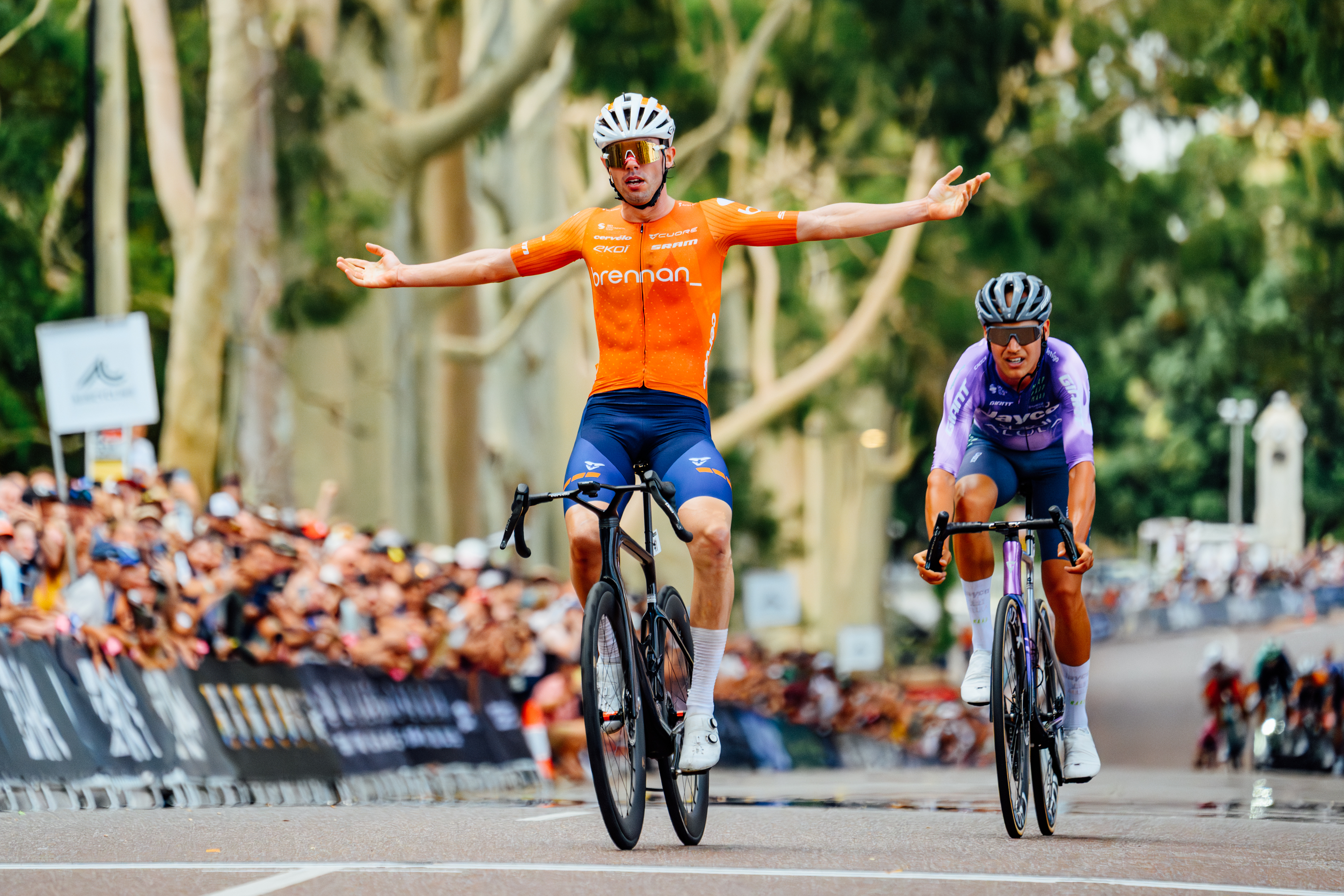 Patrick Eddy wins the AusCycling Road National Championships elite men's road race