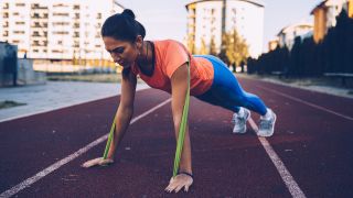 Banded triceps press-up