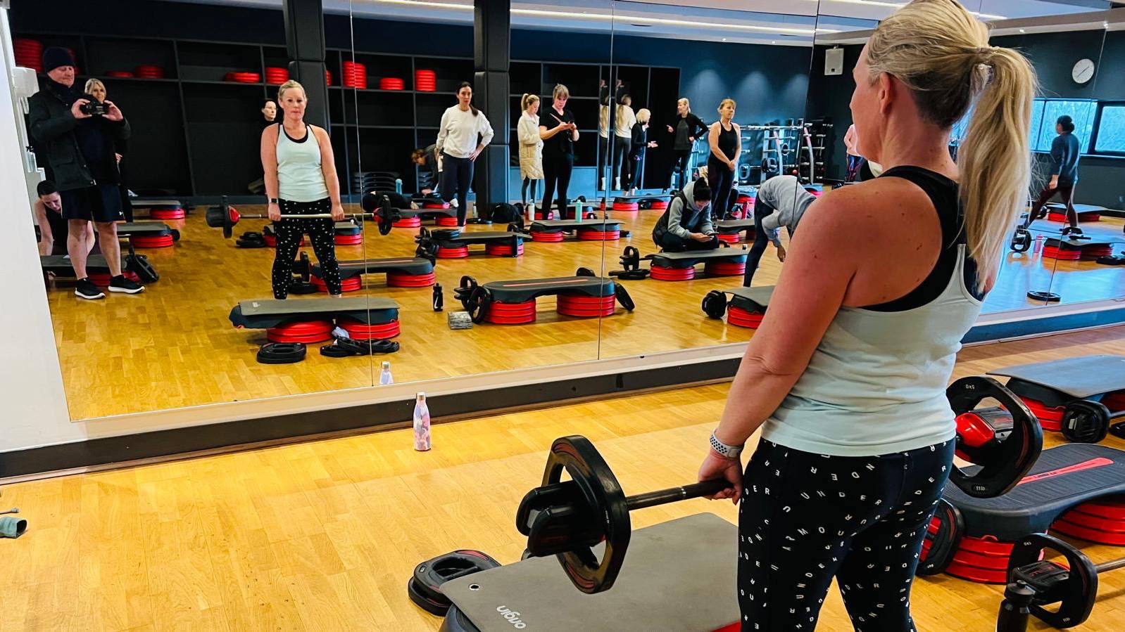Carly Cummins lifting weights