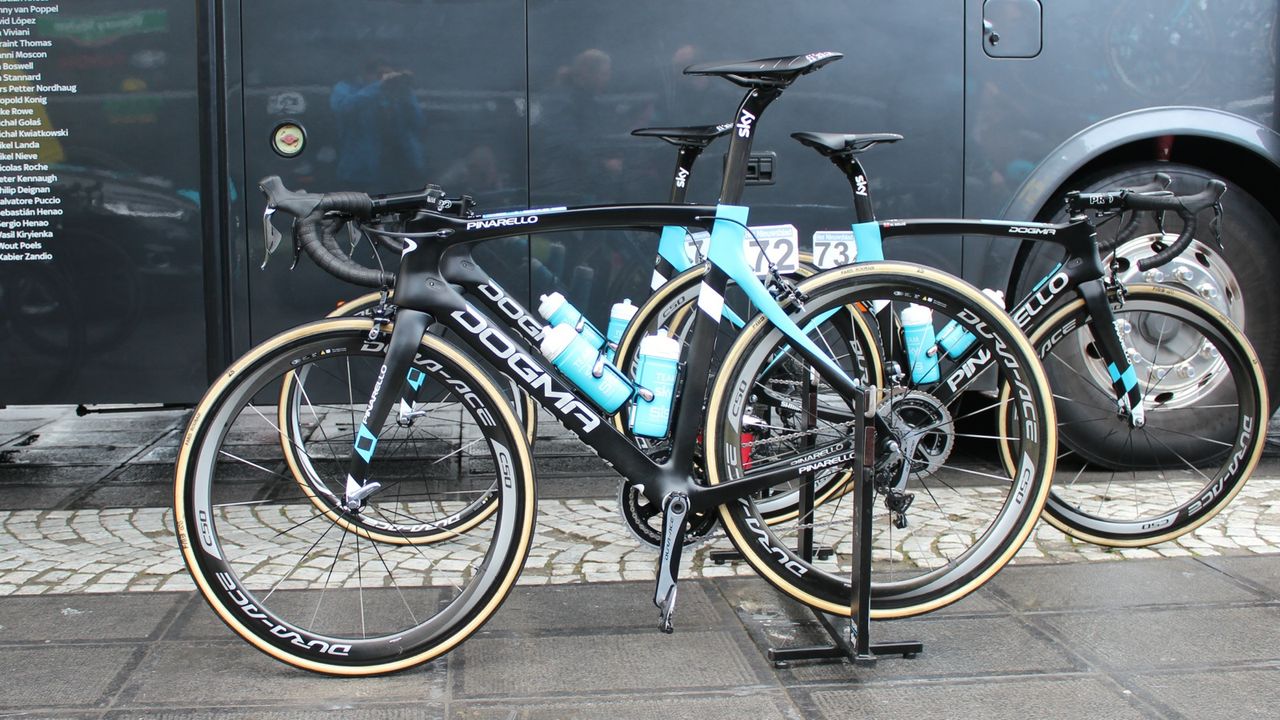 Team Sky started the Tour of Flanders on two bikes: the Dogma F8 and the not-yet-announced K8