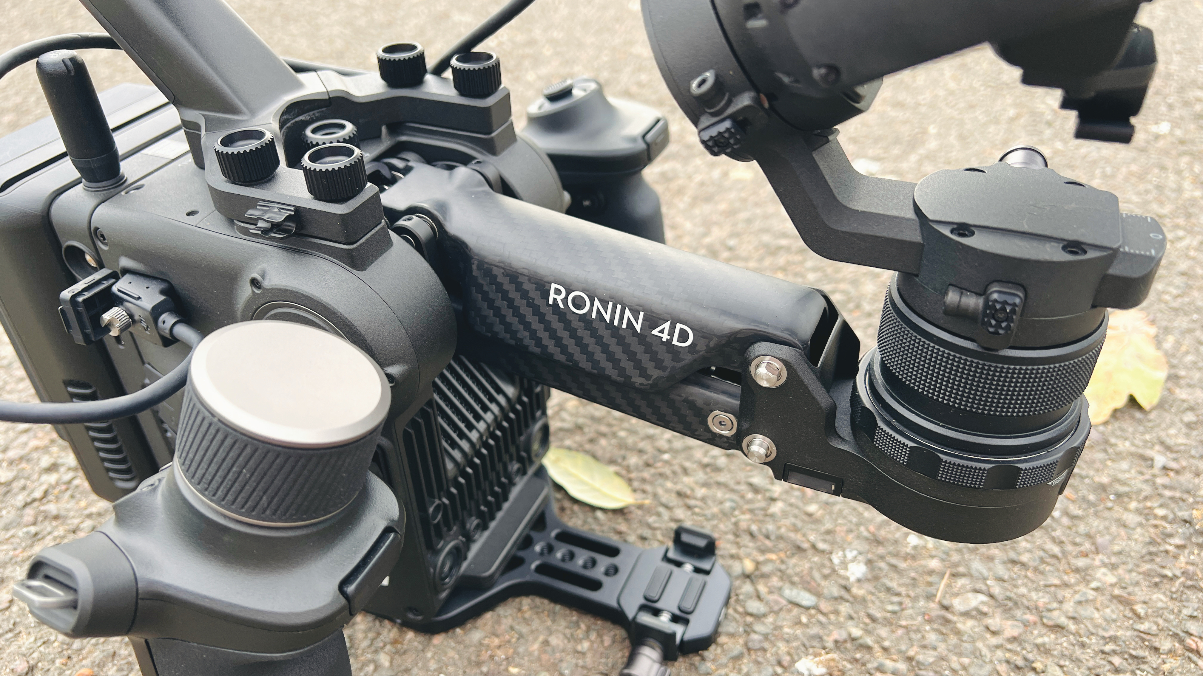 The DJI Ronin 4D resting concrete