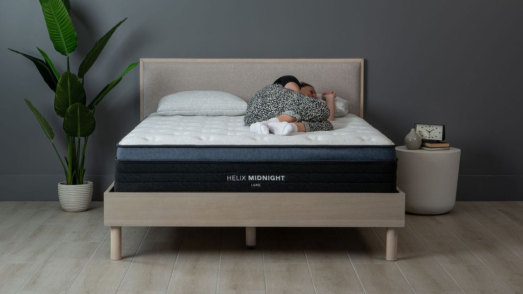 Is the Helix Midnight Luxe mattress any good? Tom's Guide