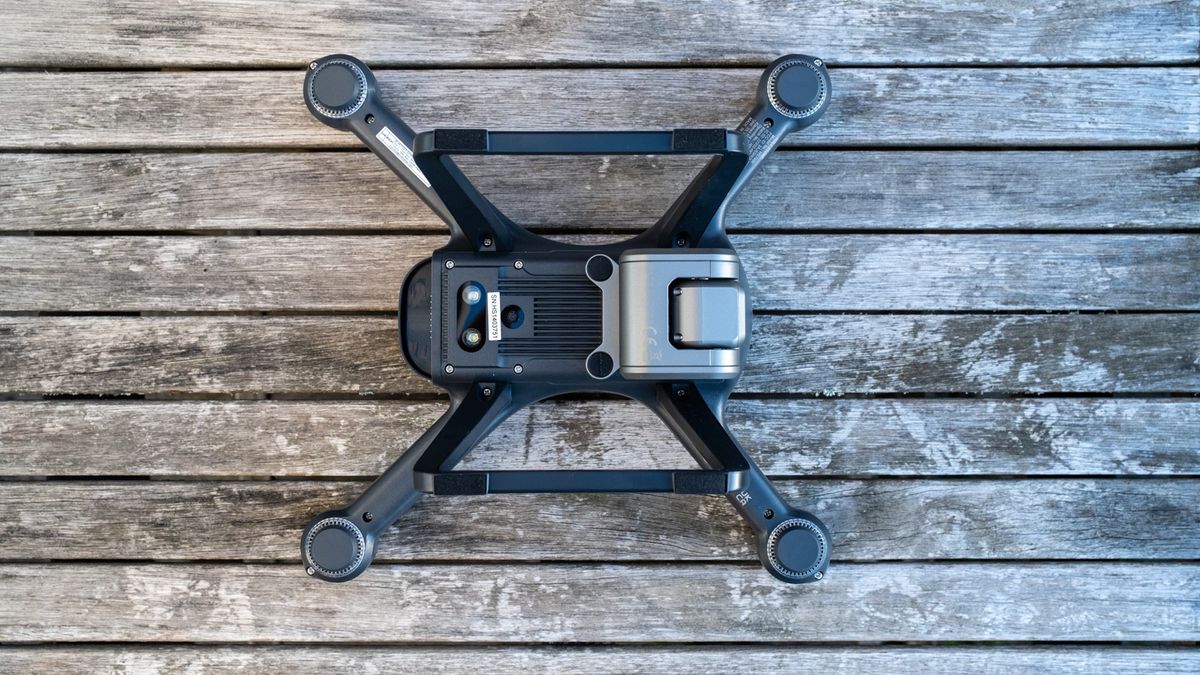 Holy Stone HS700E review | Space