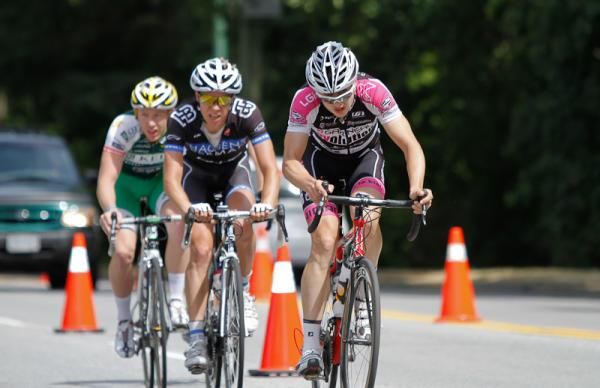 Dave Stephens (GarneauEvolution) in the lead break for 130 km.