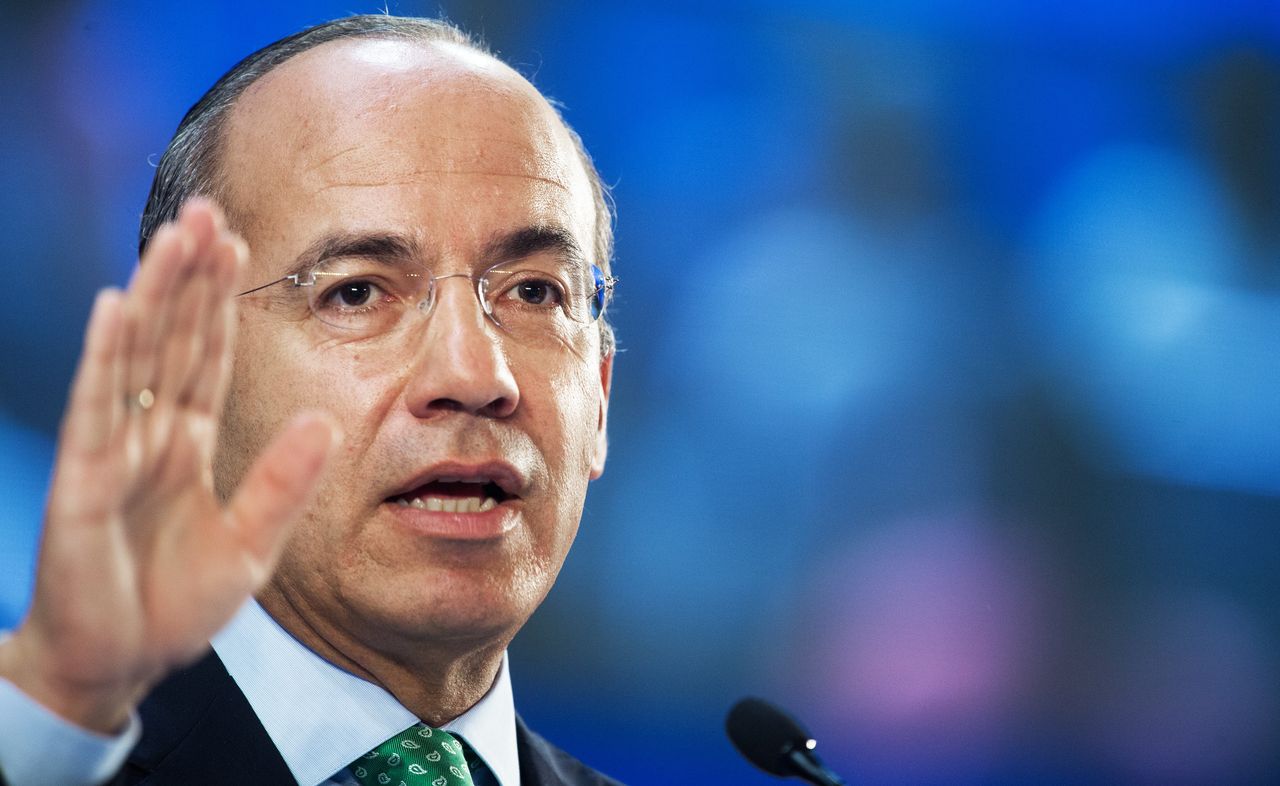 Former Mexican President Felipe Calderón does not agree with Donald Trump&amp;#039;s building plans.