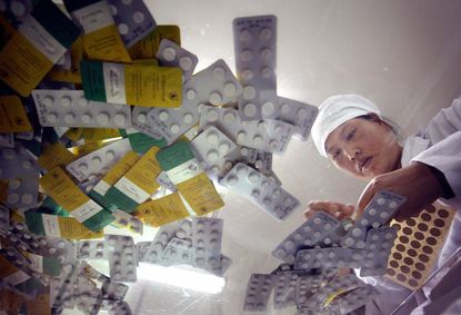 Guilin Pharmaceutical worker
