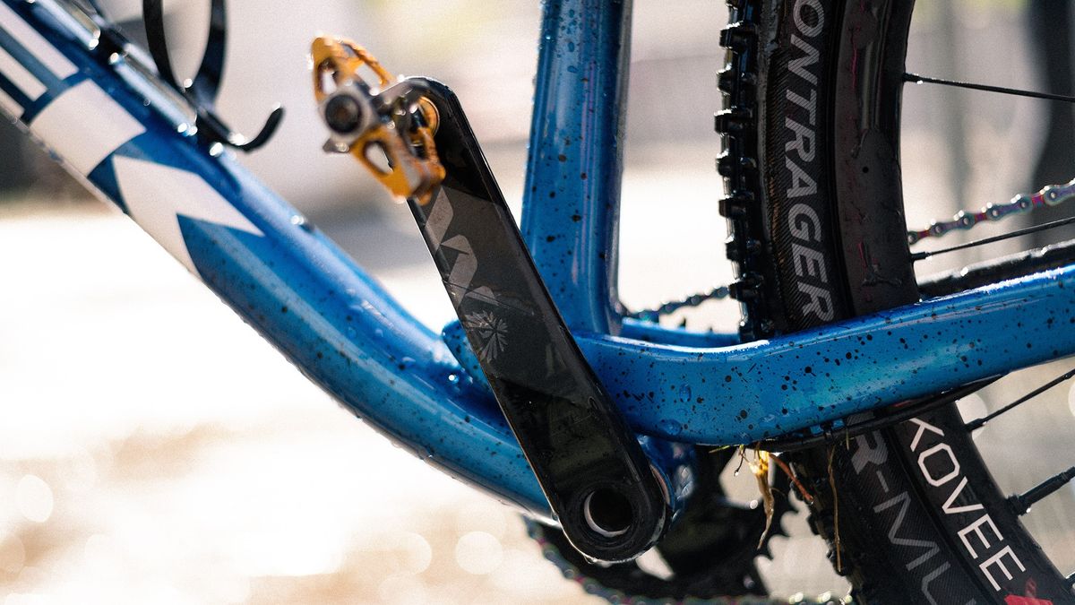 Unlike many other XC racers, Stephane prefers the descending feel of Crank Brothers Candy pedals, to the Eggbeaters