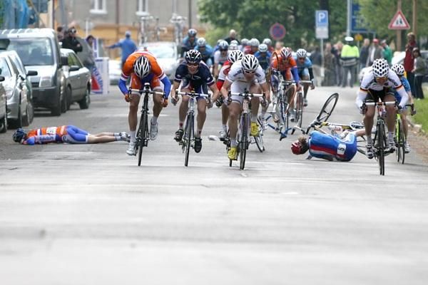Richard Dijskshoorn's bike hit Josef Cerny