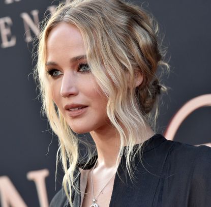 celebrity thick hairstyles jennifer lawrence