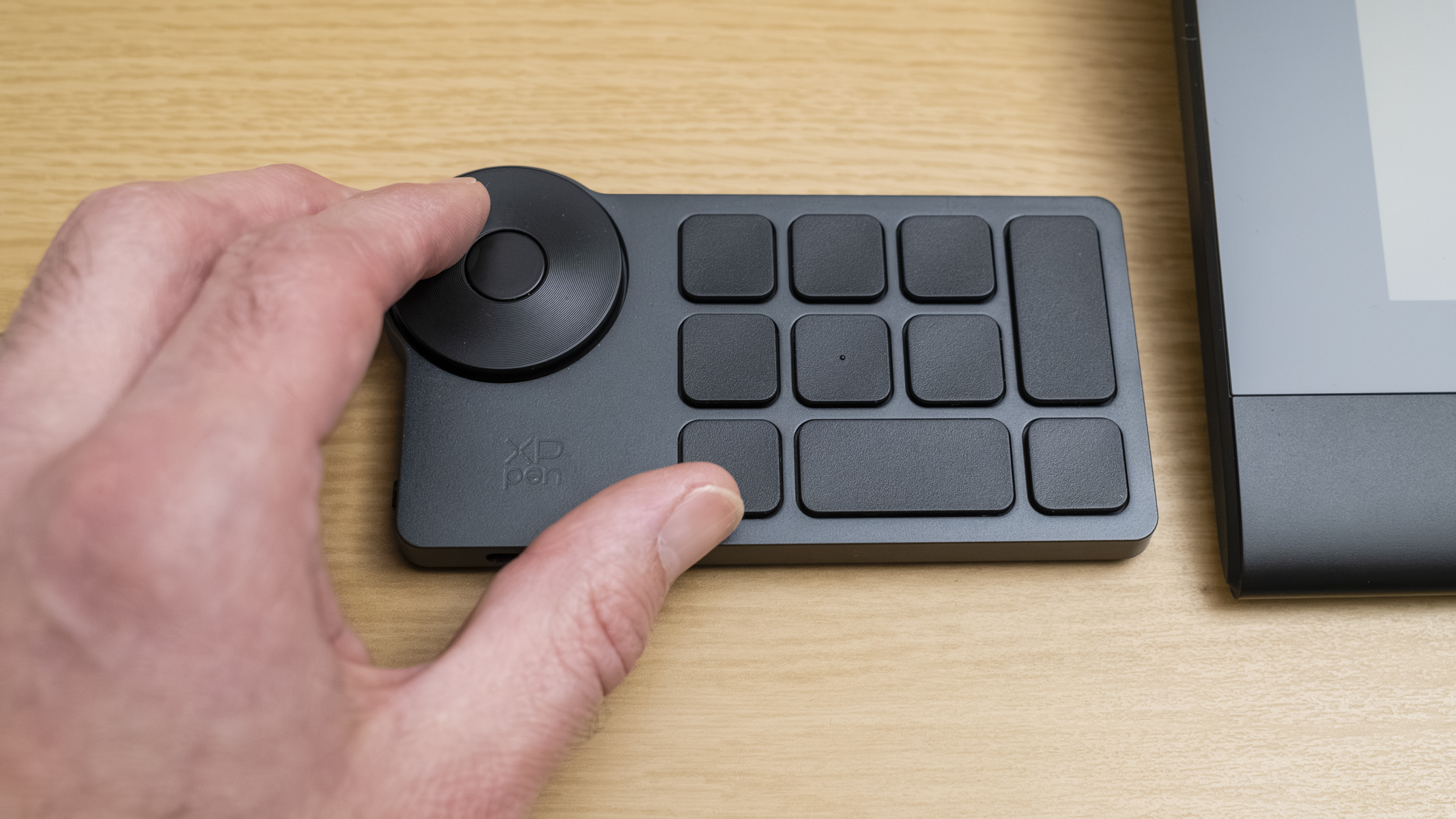 XPPen Artist Ultra 16 shortcut remote in use