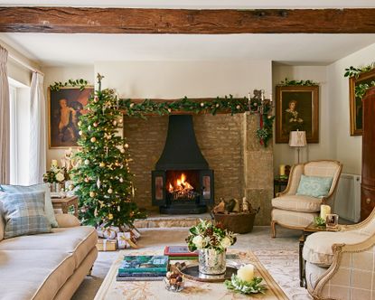 Christmas living room ideas