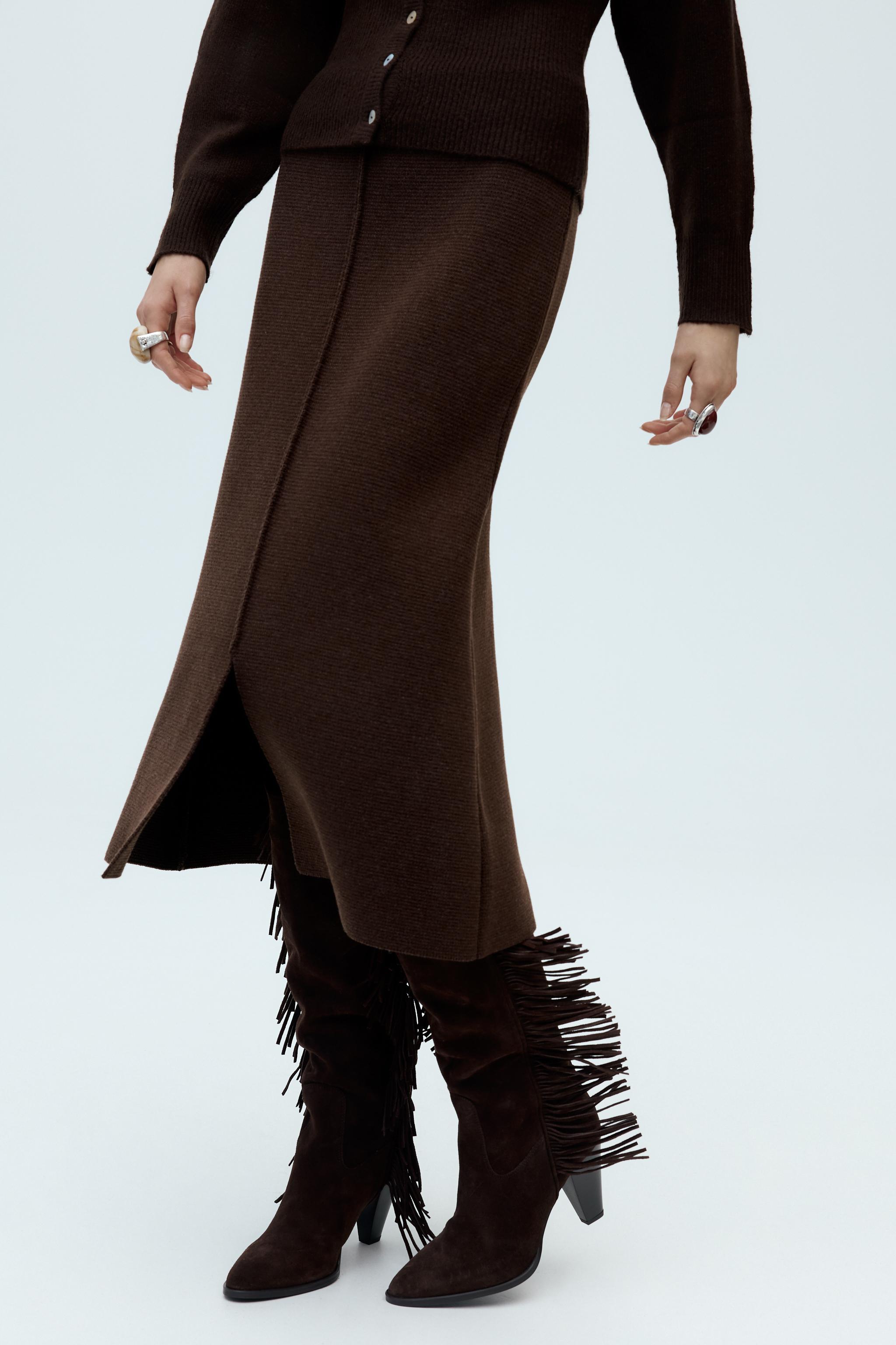 Fringed High-Leg Split Suede Boots