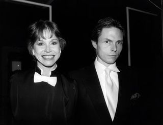 Mary Tyler Moore and Michael Lindsay-Hogg