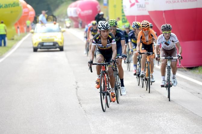 Darwin Atapuma (Colombia) at the front of the chase group in the stage 1 finale