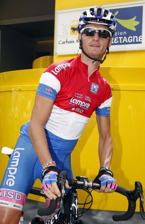 Grega Bole (Lampre-ISD) wears his wornly designed Slovenian champion's jersey. For stage six he should have the right one