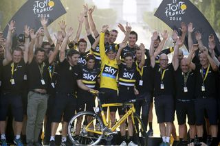 Team Sky celebrates on stage 21 of the 2016 Tour de France