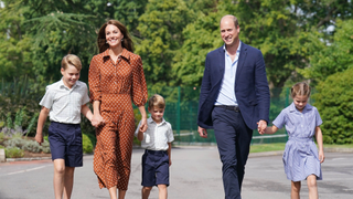 Britain's Prince George of Cambridge, Britain's Catherine, Duchess of Cambridge, Britain's Prince Louis of Cambridge, Britain's Prince William, Duke of Cambridge, and Britain's Princess Charlotte of Cambridge arrive for a settling in afternoon at Lambrook School, near Ascot in Berkshire on September 7, 2022 on the eve of their first school day