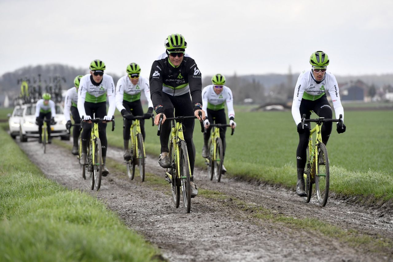 Dimension Data tests the muddy pav&eacute; of Paris-Roubaix