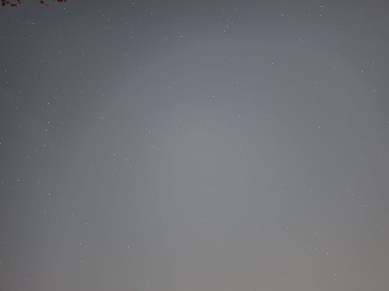 Samsung Galaxy S26 Ultra Expert RAW sample.
