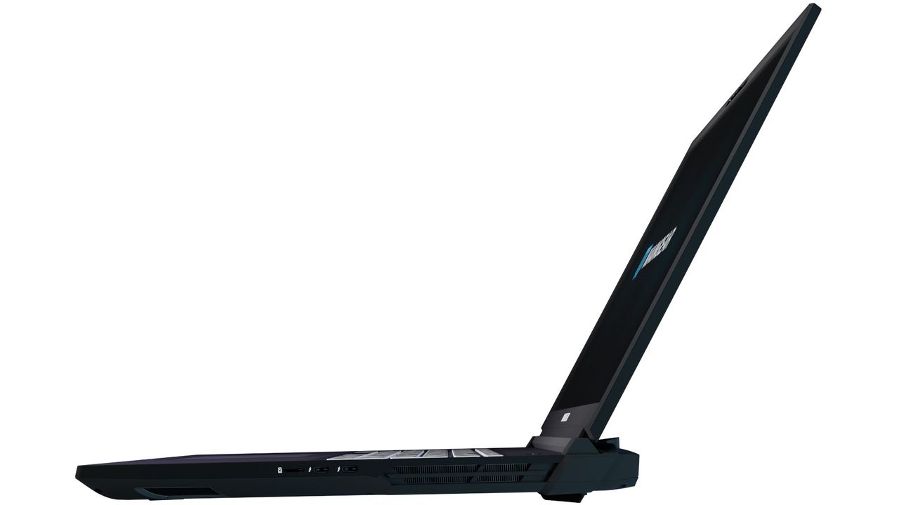 Maingear Ultima 18