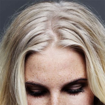 Lip, Brown, Hairstyle, Eyebrow, Eyelash, Style, Iris, Blond, Eye shadow, Beauty,